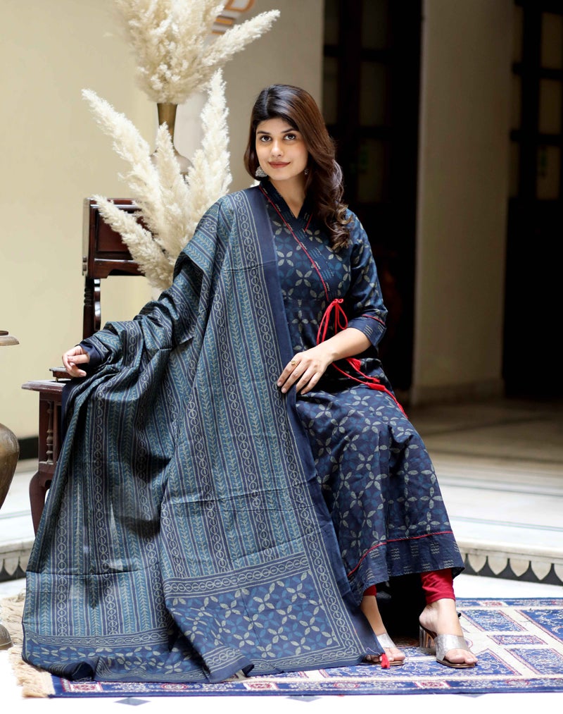 Miravan Women's Blue Angrakha Kurta with Dupatta - Image 5